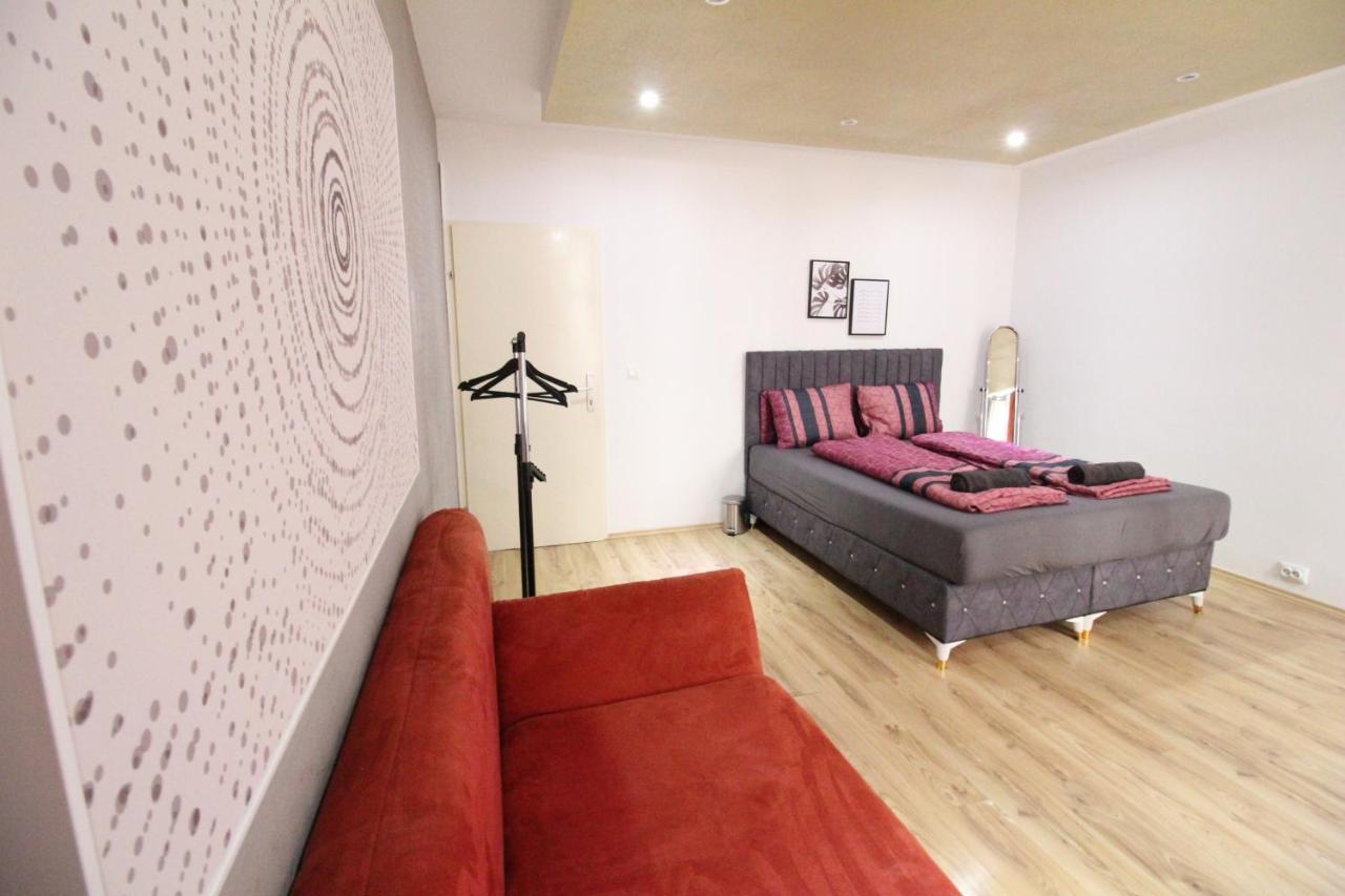 Private Triple Bedroom Rf1 Вена Экстерьер фото