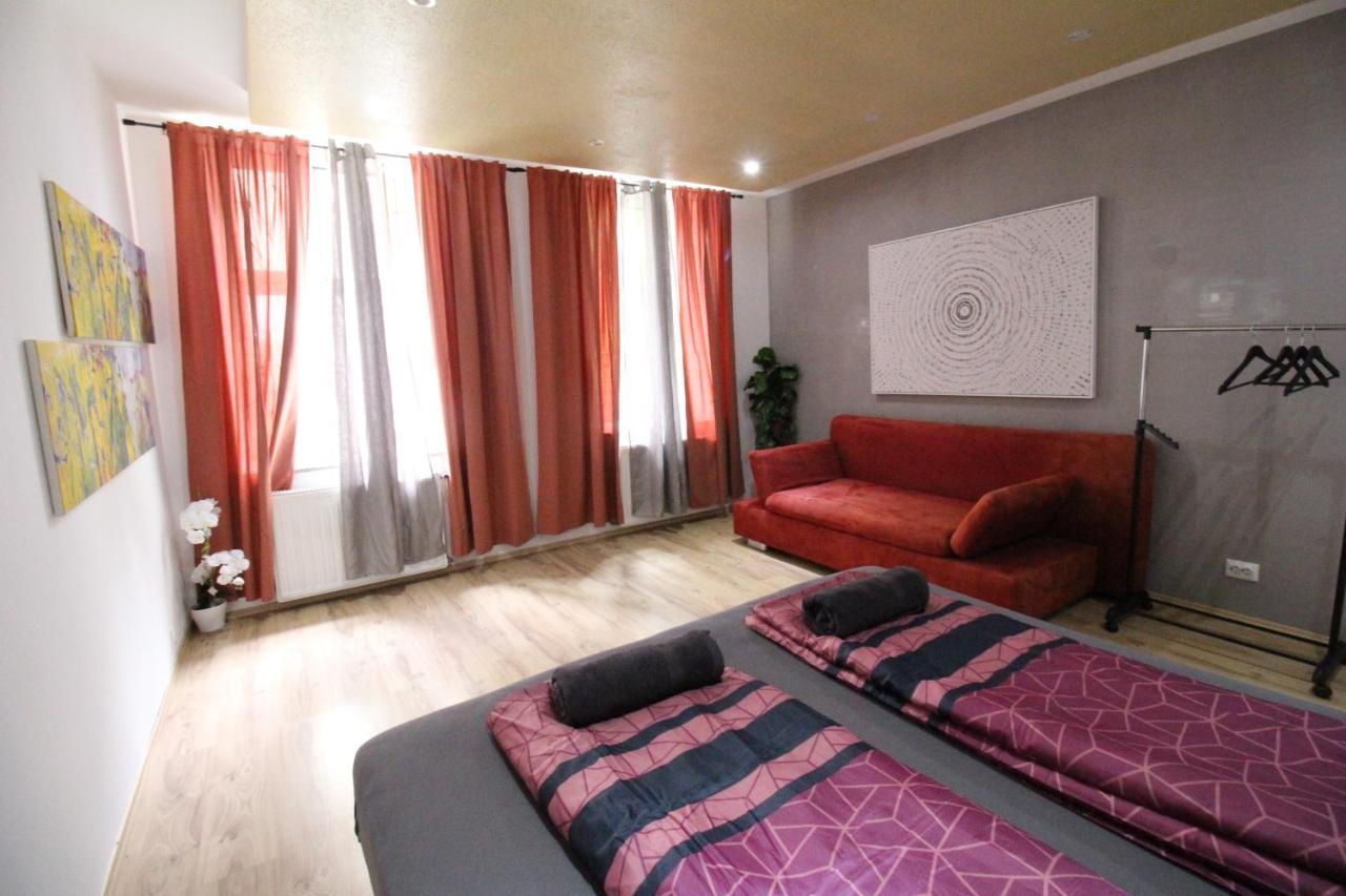 Private Triple Bedroom Rf1 Вена Экстерьер фото