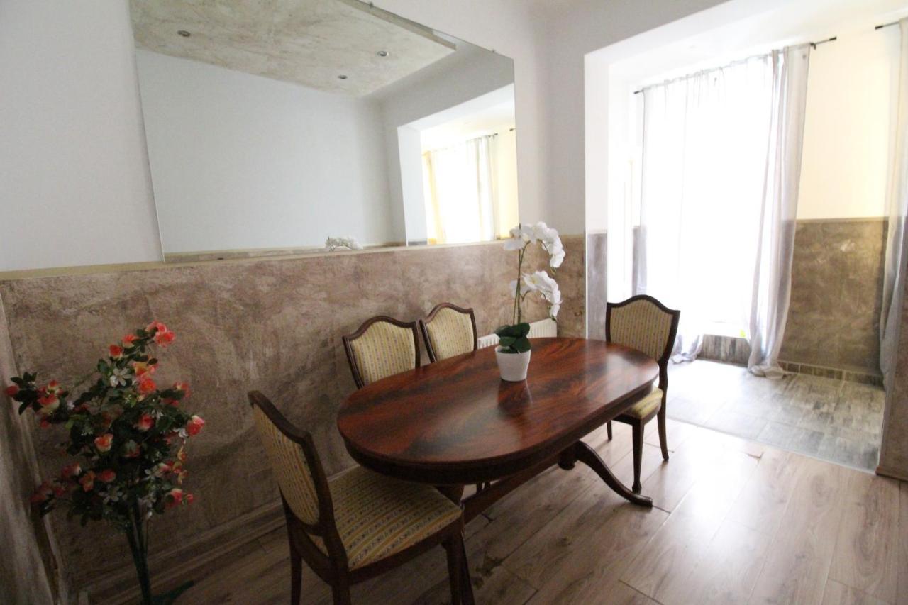 Private Triple Bedroom Rf1 Вена Экстерьер фото